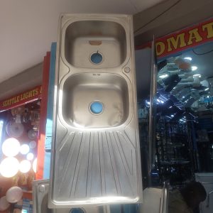 Double-Bowl Kitchen Sink with Drainer